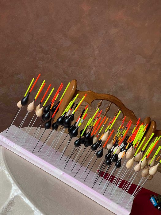 Vînd plute de pescuit lemn balsa de la 6 g pînă 14 g