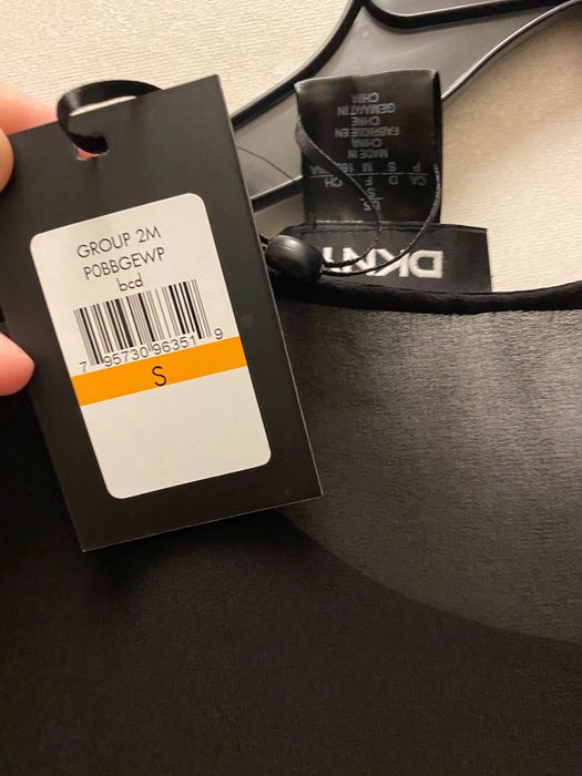 Черна рокля DKNY - размер S