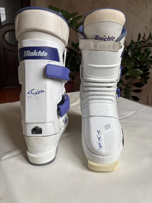 Горнолыжные ботинки 50000тг