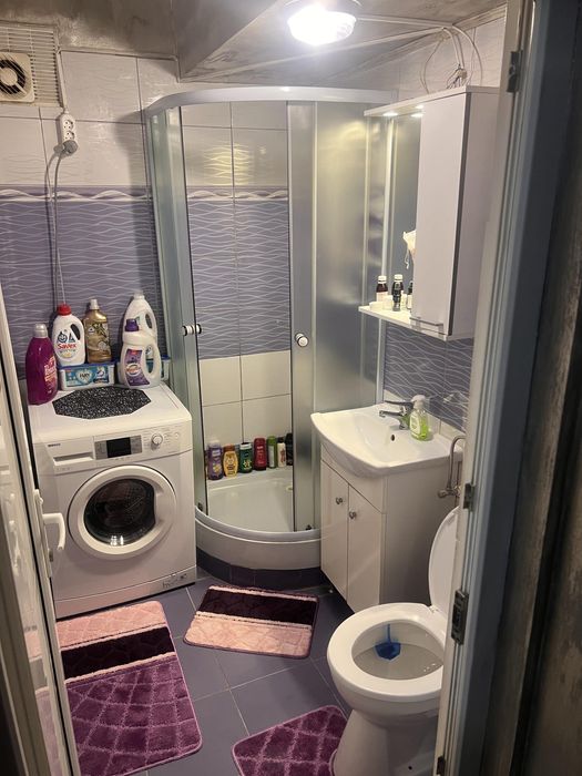 Închiriez apartament în centru Buzău  etaj 1 preț 400 €