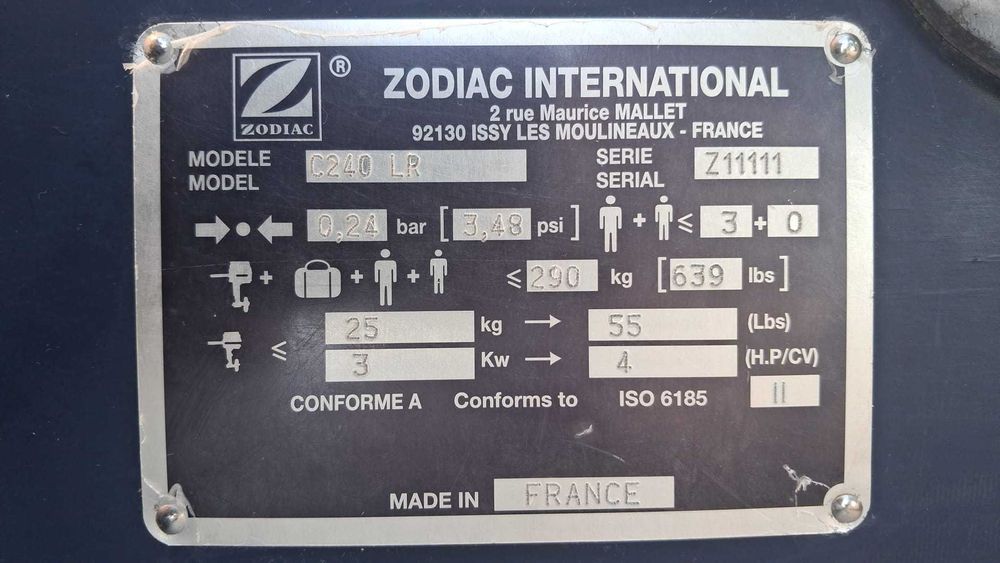Barca Zodiac 2,40m cu motor electric