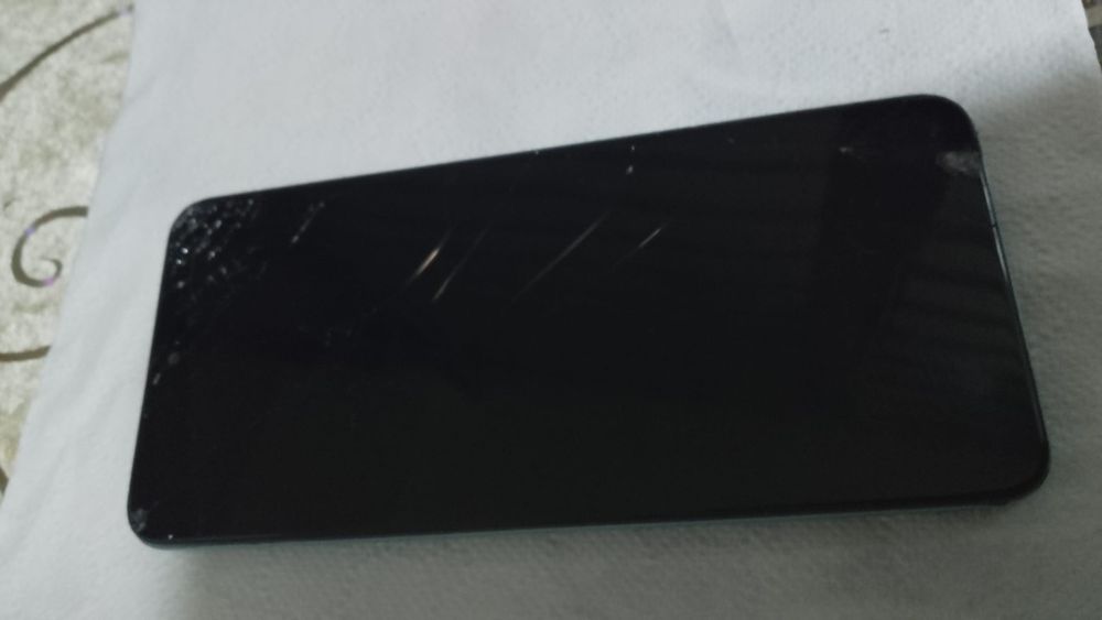 Vând sau schimb cu iPhone