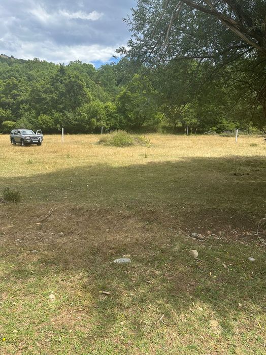 Продава се Парцел в с. Боснек, Област Перник - 1100 кв.м за 114 €/кв.м - Снимка #2