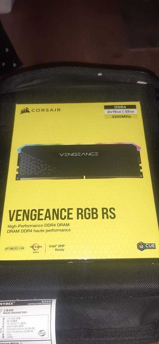 Memorie CORSAIR Vengeance RGB, 32GB (2x16GB) DDR4, 3200MHz ~ RGB