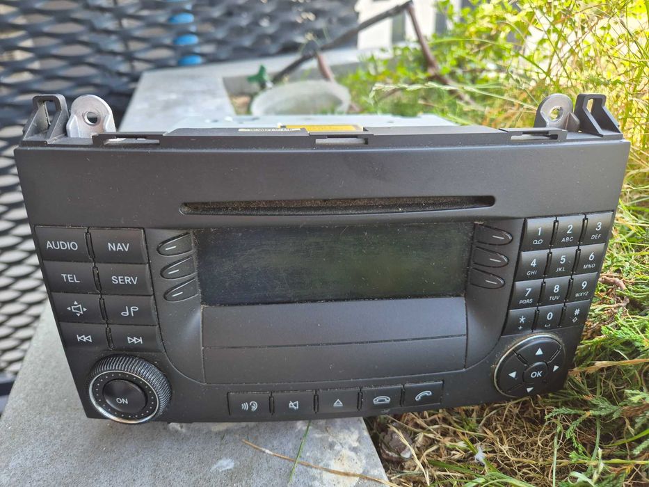 мултимедия замерцедес