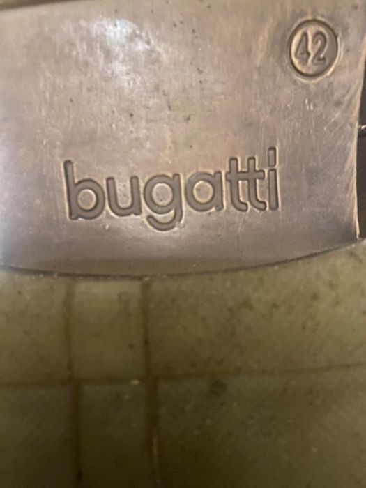 Кожаные ботинки. BUGATTI