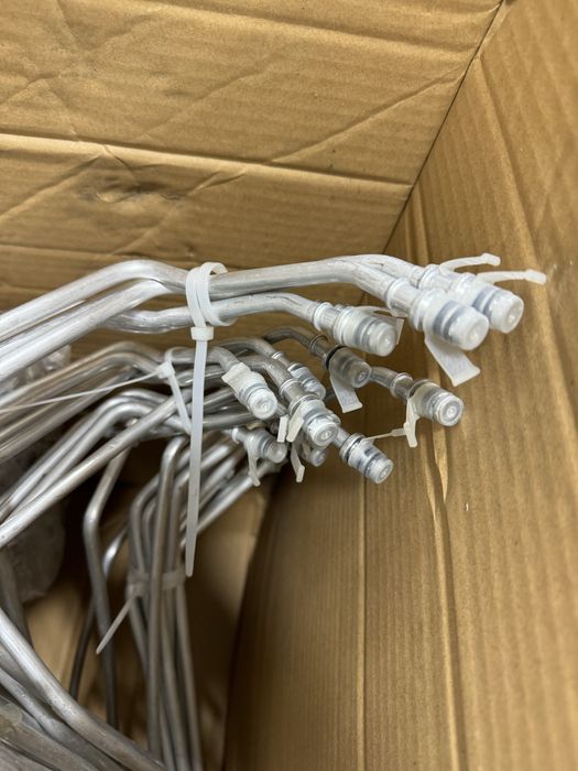 Трубка кондиционера  камри70 хайландер