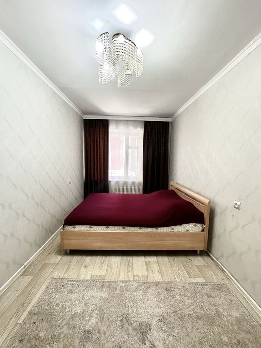 Посуточно! Сдается двухкомнатная квартира в 13 микрорайоне!