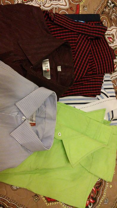 Продам мужские рубашки