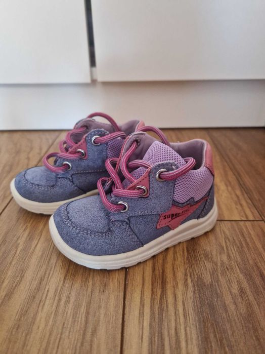 Обувки за момиче Nike, Clarks, Superfit