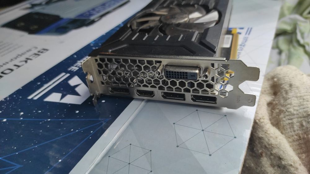 GTX 1060 DUAL 3 GB