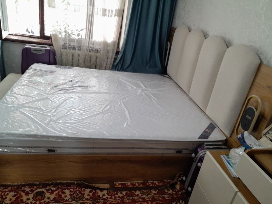 Spalniy 5 oy ishlatilgan yangide turibdi
