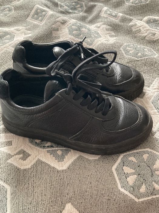 Продам кожаную обувь