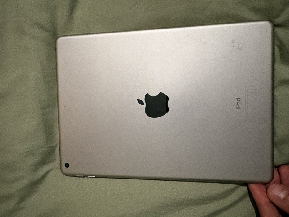 Iphone 16 128g обмен