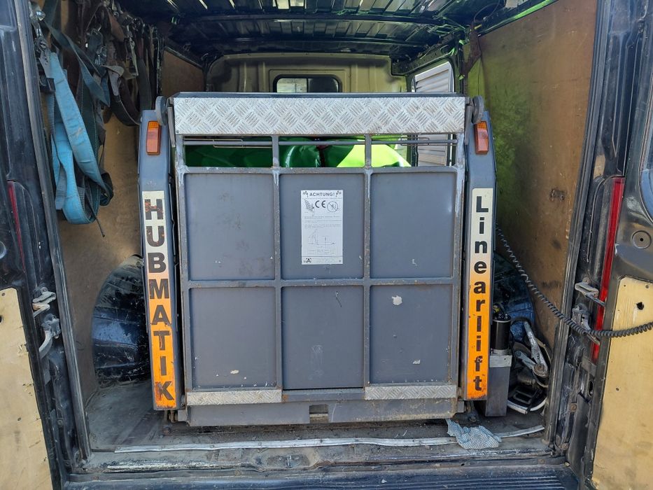 Lift auto pentru microbuze