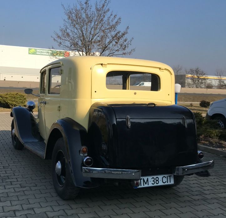 Vand/Schimb masina de epoca Citroen Rosalie an 1937- vehicul istoric