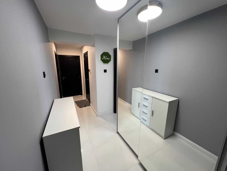 Дава се под наем Тристаен апартамент в София, Център - 90 кв.м за 797.64 € - Снимка #7