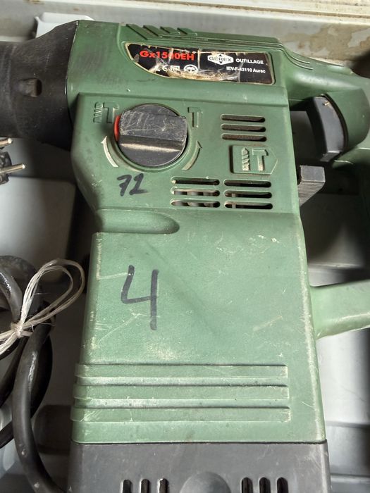 Перфоратор GEREX 1500 Вт, SDS+, кейс, рабочий