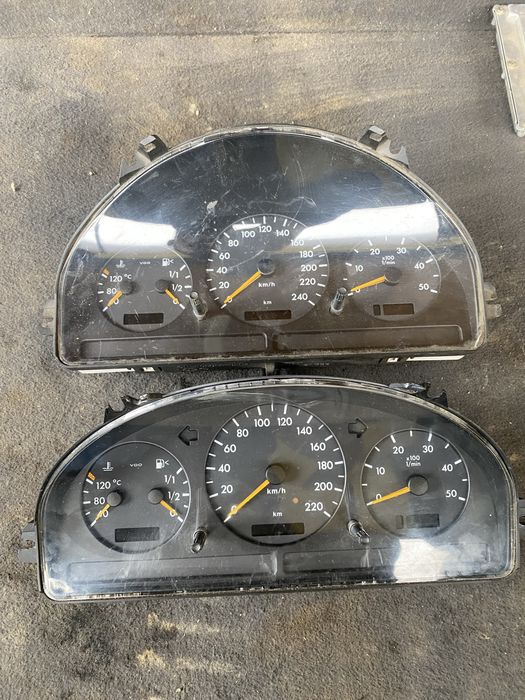Ceasuri Bord Mercedes ML270CDI W163 Pret 300 lei buc