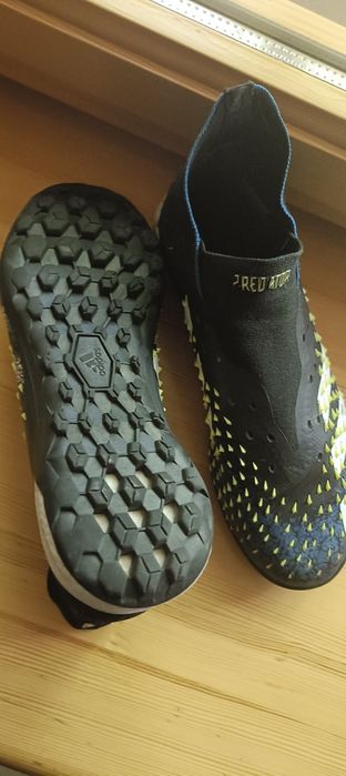 Сороконожки Adidas predator demonskin