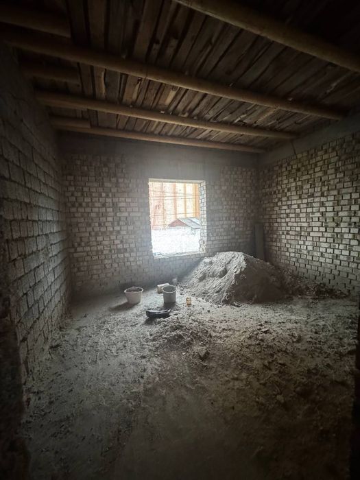 Срочно продаётся 2х-этажный дом