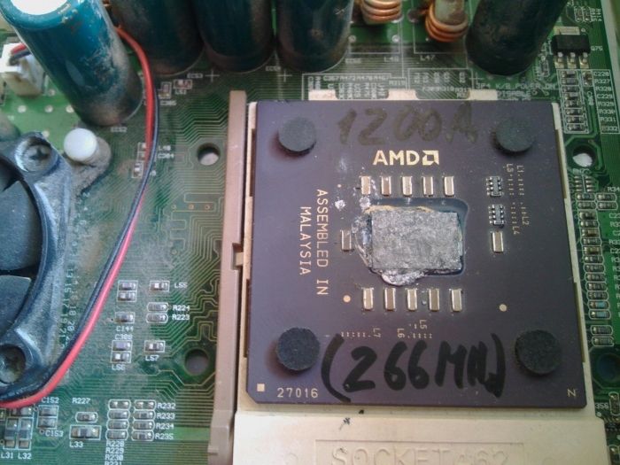 Материнская плата.