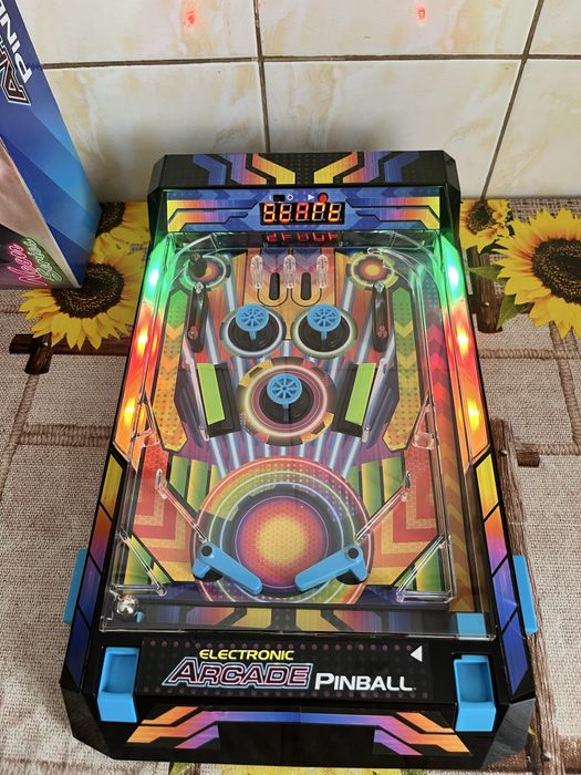 Electronic arcade pinball