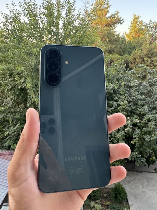 Samsung A37 8/128