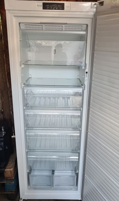Фризер NoFrost Bauknecht 344л А++ XXL 190см/70/70