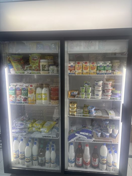 Витринный холодильник