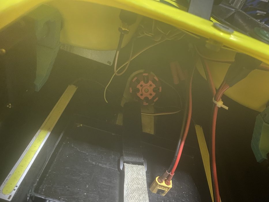 Navomodel viteză si sonar