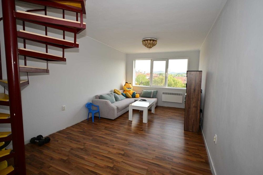 Продава се Мезонет в Перник, Изток - 142 кв.м за 1060 €/кв.м - Снимка #2