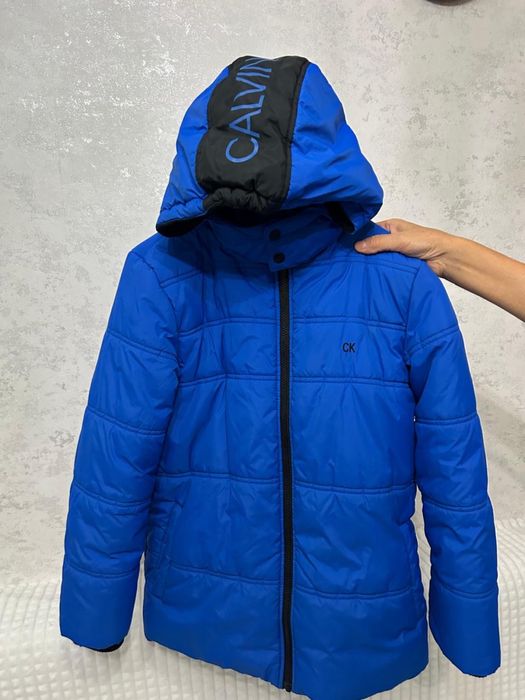 Продам куртку оригинал Calvin Klein