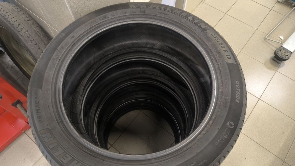 Michelin primacy 4 235/50/19