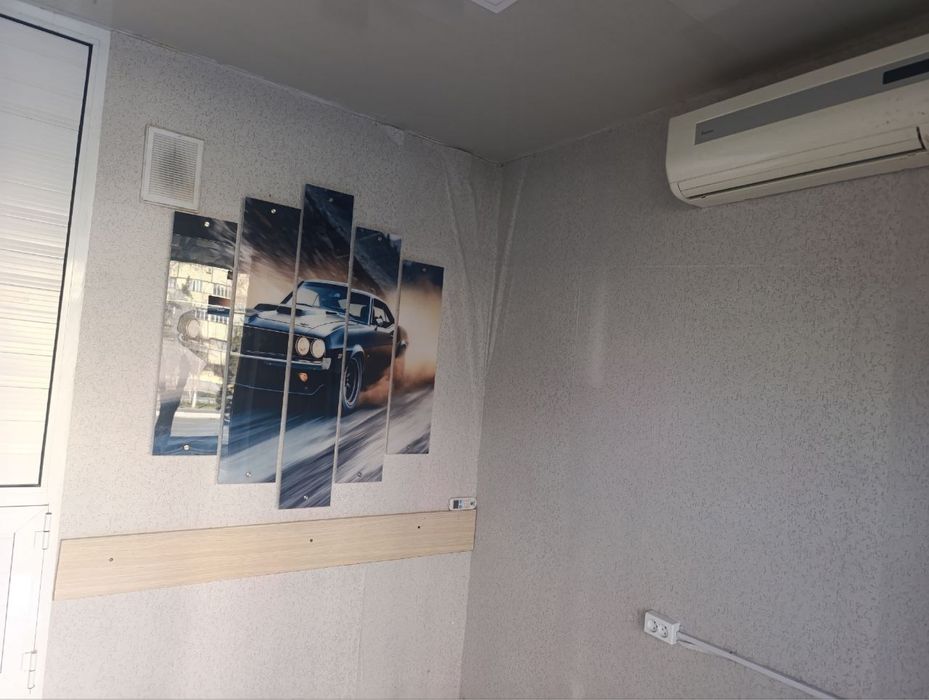 Навоида офис ижарага берилади.