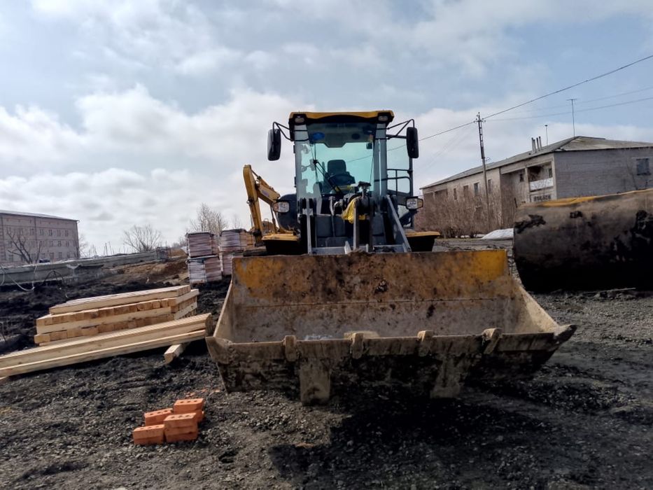 Услуги фронтального погрузчика