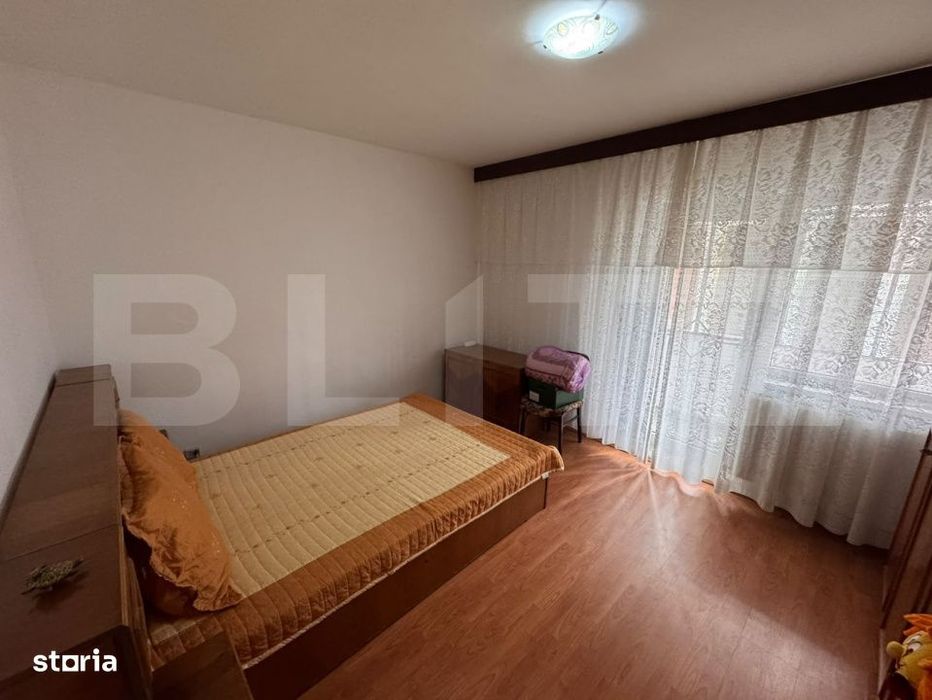 Apartament 2 camere decomandate etajul 1 George Enescu,Liceul de Chimi