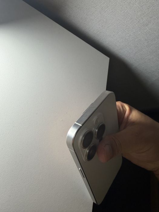 Iphone 15 pro 256gb