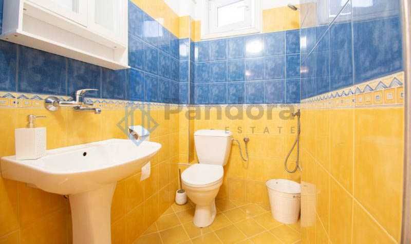 Дава се под наем Двустаен апартамент в София, Център - 70 кв.м за 550 € - Снимка #8