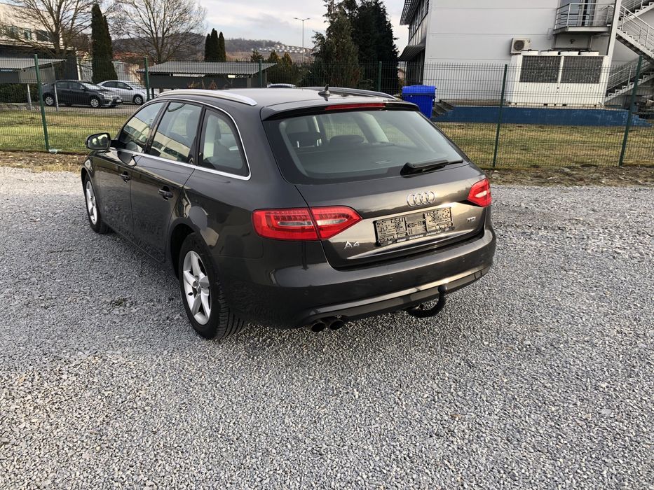 Audi A4 B8 2.0 TDI 2012 bi-xenon