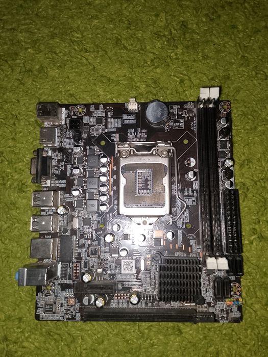 Материнская плата 1155 сокет