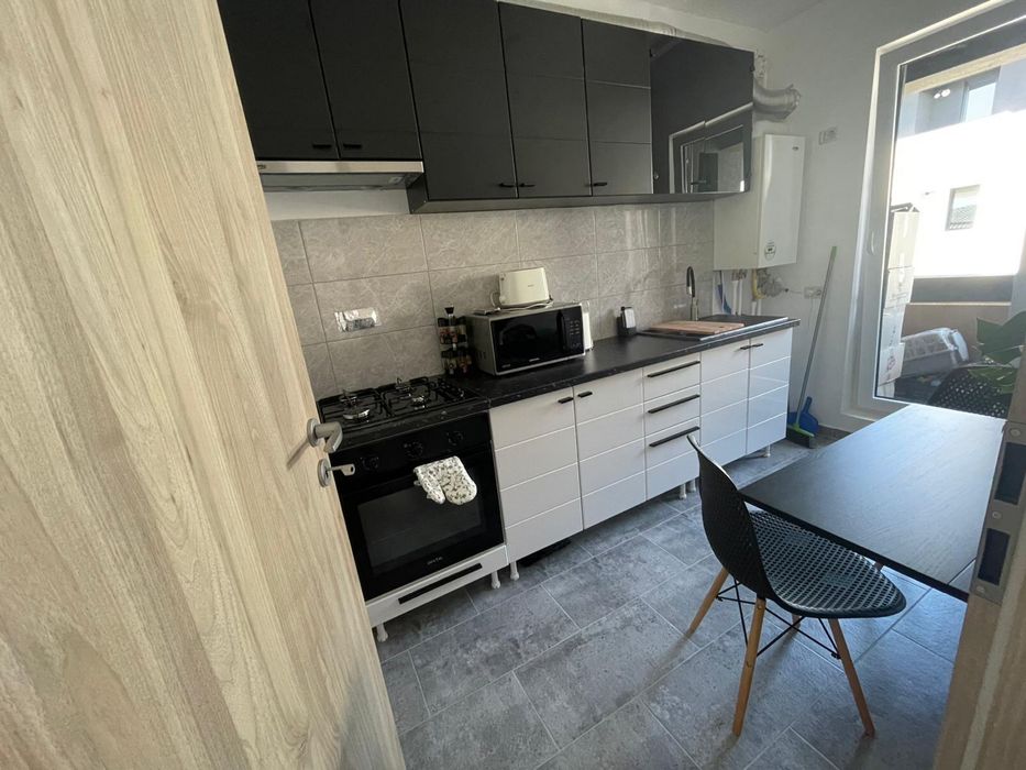 Inchiriez garsoniera Str.Soarelui nr.27 Militari Resident