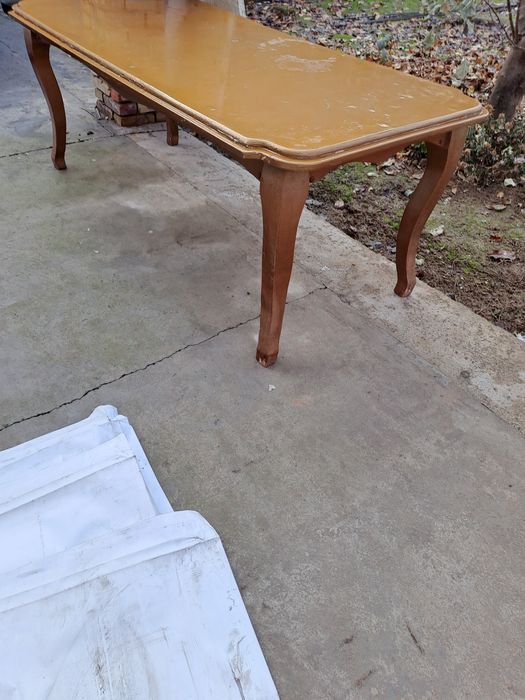 Стол две разных хорошим состояний