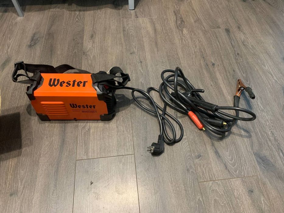 Сварочный аппарат.  Wester mini 200T оргинал производства чехия.