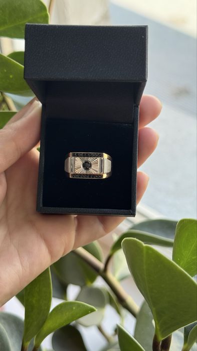 Продам мужскую печатку