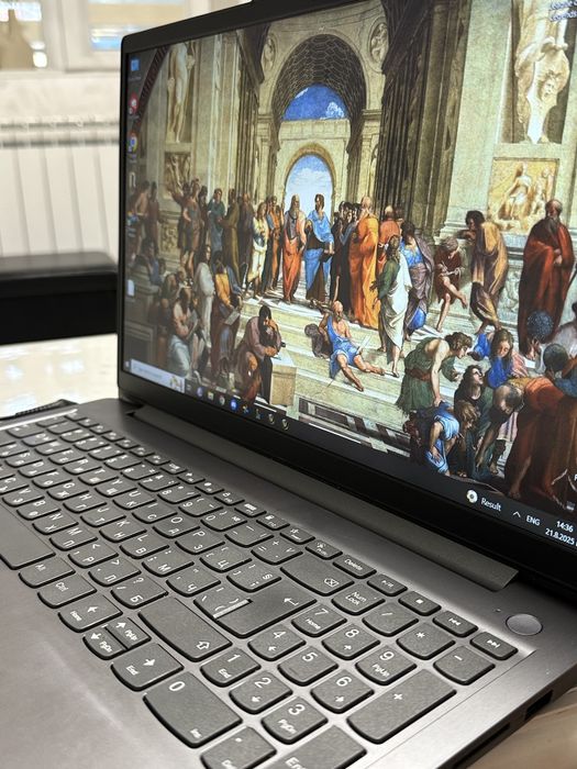 Лаптоп Lenovo IdeaPad 3