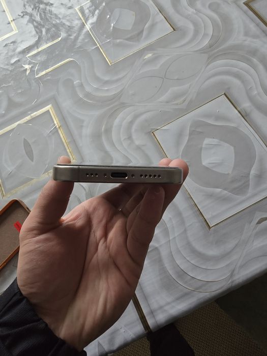 Айфон 15про все в идеале