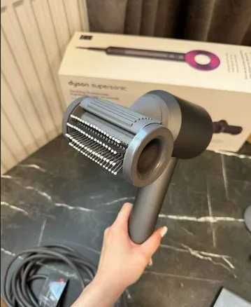 Фен Dyson Supersonic HD 15