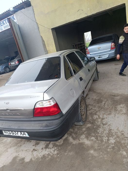 Neksiya 1.5 luks bez lansaner 2003 yil mator hadavoy zor godravlika