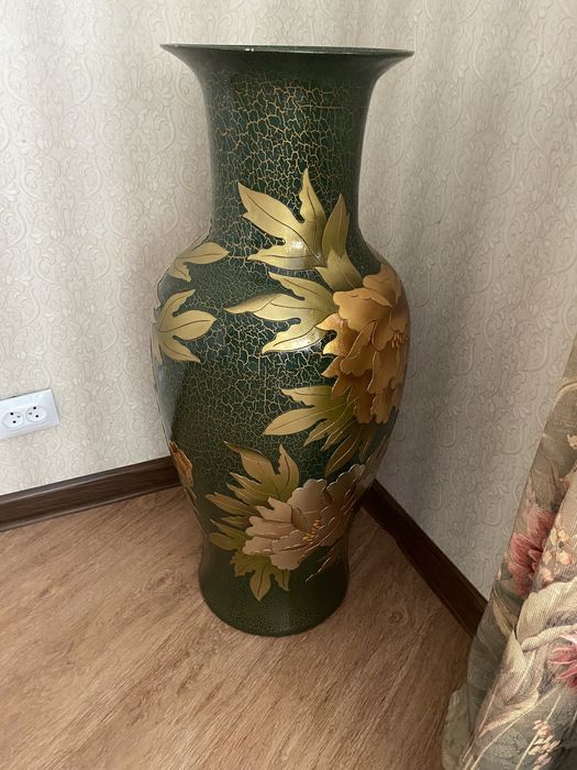 Продам вазу